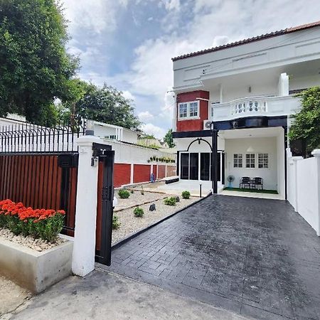 Boxsoon Nimman 2 # 4Beds 3Baths Villa Chiang Mai Exterior photo