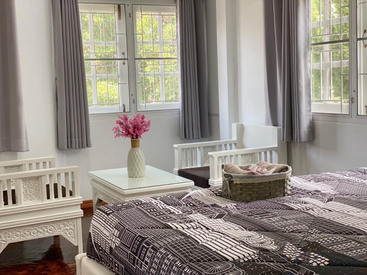 Boxsoon Nimman 2 # 4Beds 3Baths Villa Chiang Mai Exterior photo